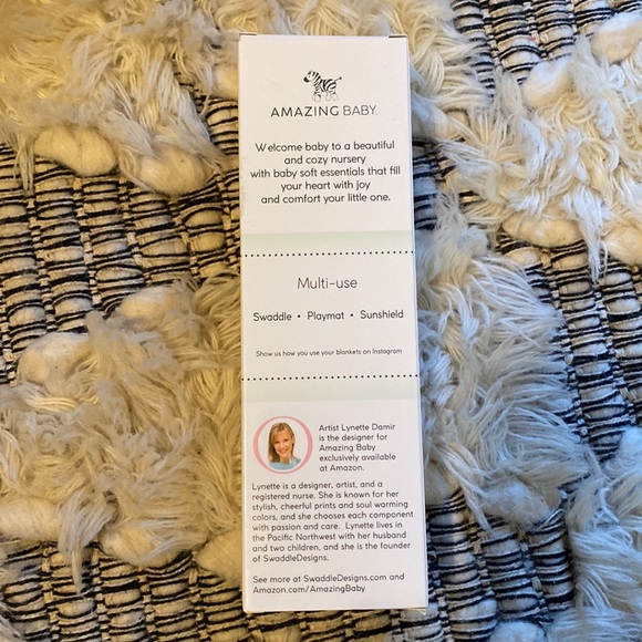 Newborn Muslin Swaddle - Picture 2 of 2